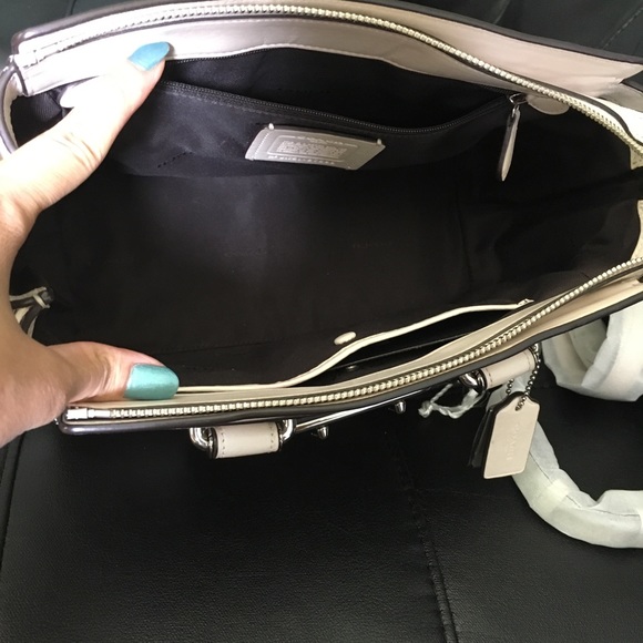 Coach 87295 - Picture 5 of 8